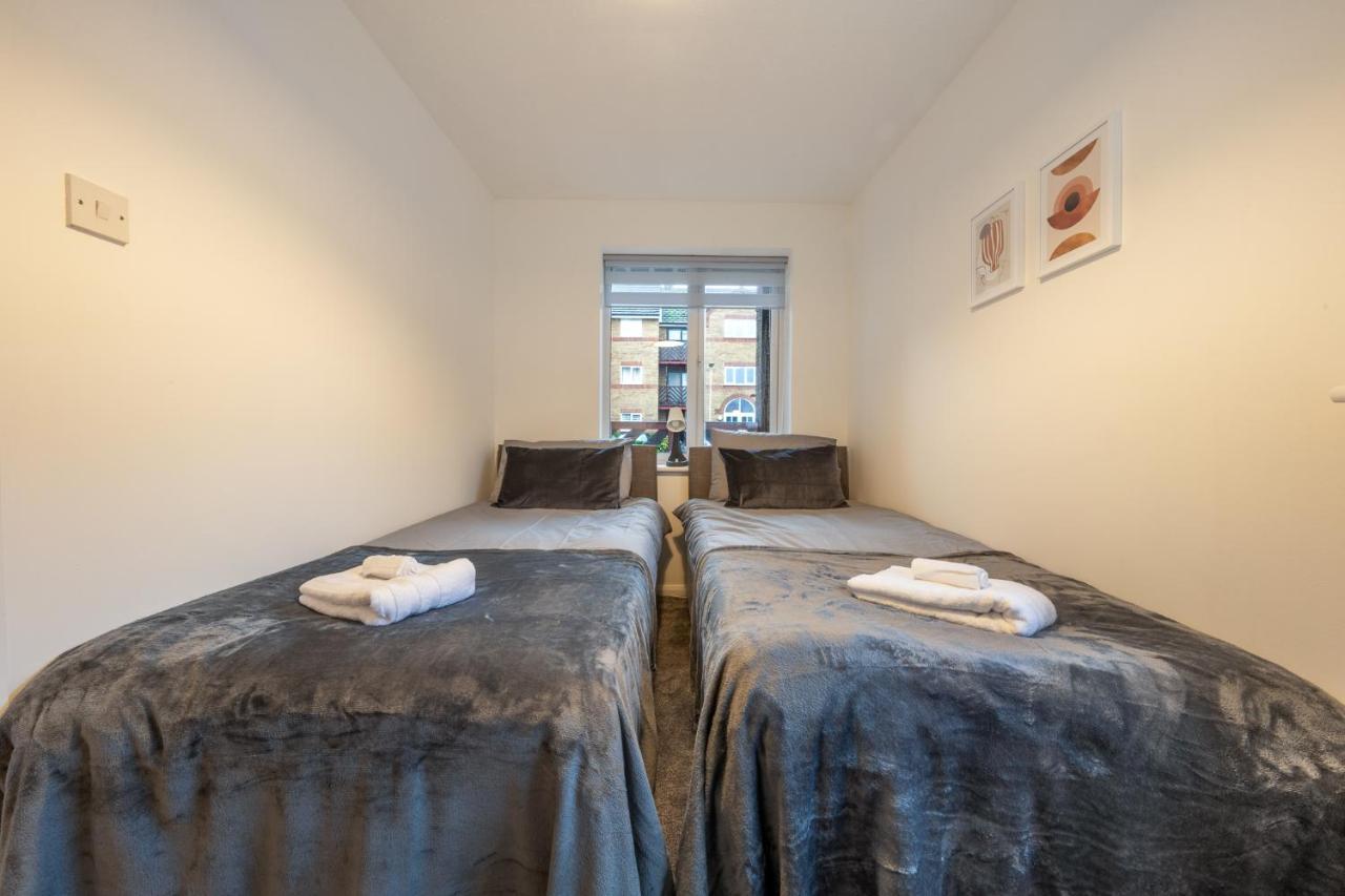 Luxury 2 Bed Apartment Stansted Airport Bishops Stortford Bishop’s Stortford Exterior foto