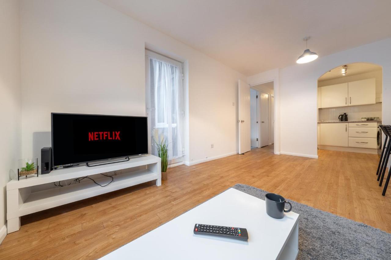 Luxury 2 Bed Apartment Stansted Airport Bishops Stortford Bishop’s Stortford Exterior foto