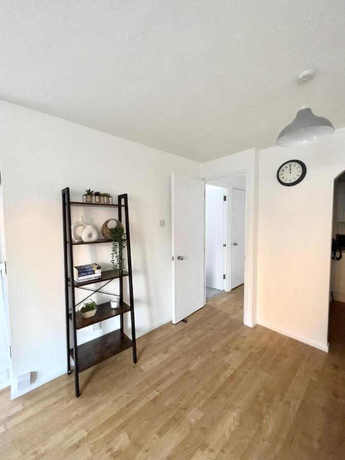 Luxury 2 Bed Apartment Stansted Airport Bishops Stortford Bishop’s Stortford Exterior foto